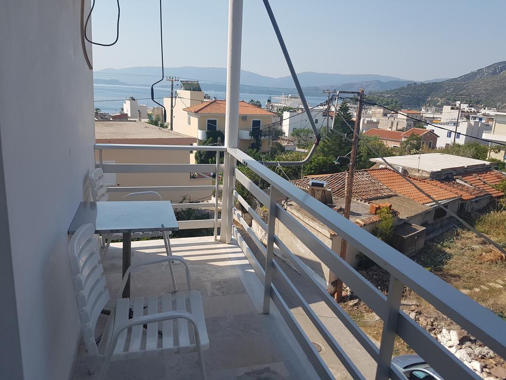 Pansion Marousa Méthana Екстериор снимка