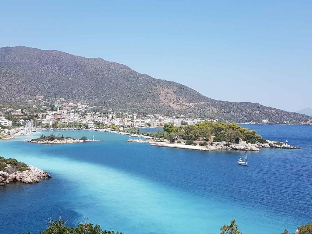 Pansion Marousa Méthana Екстериор снимка